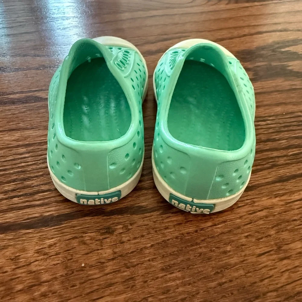 Native aqua green
